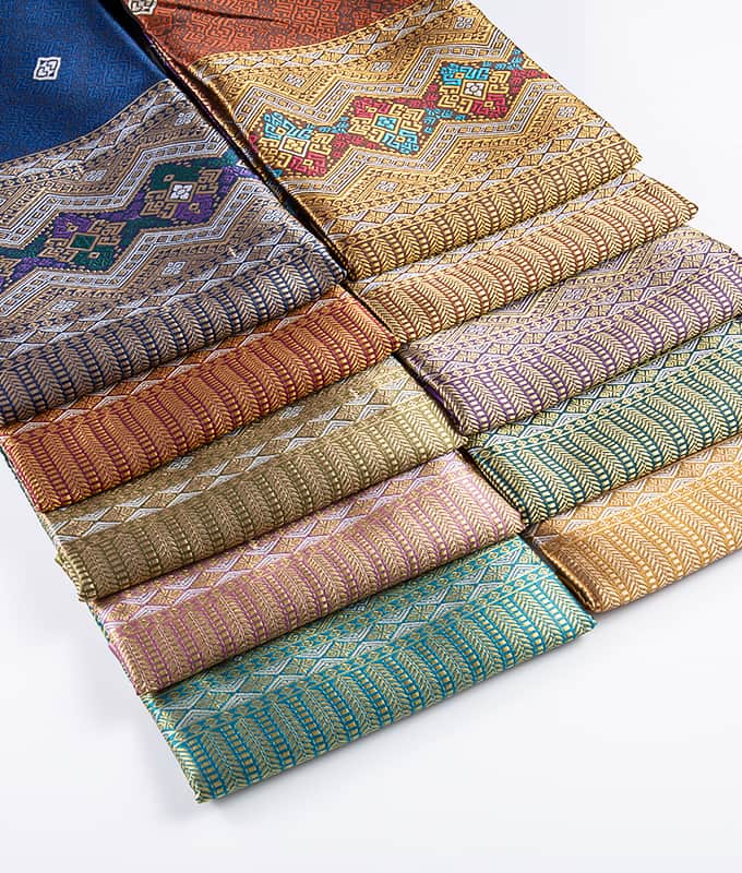 Traditionellt sydostasiatiskt kort Sarong-polyestertyg